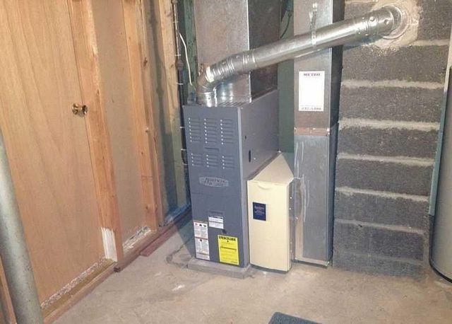 15 Maple Street, Pittsford, NY 14534