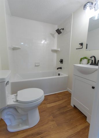 9680 W US Highway 20, Angola, IN 46703