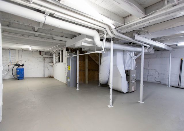 9680 W US Highway 20, Angola, IN 46703