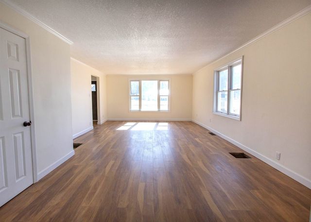 9680 W US Highway 20, Angola, IN 46703