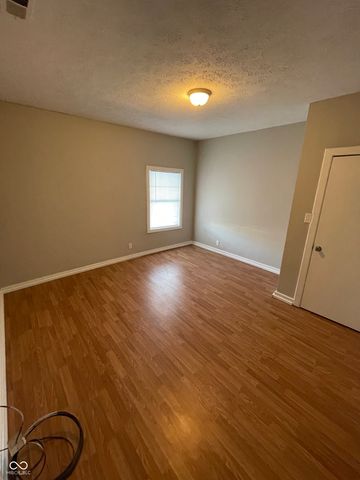 2631 Southeastern Avenue, Indianapolis, IN 46201