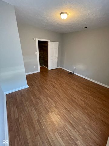 2631 Southeastern Avenue, Indianapolis, IN 46201