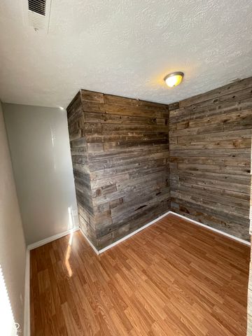 2631 Southeastern Avenue, Indianapolis, IN 46201