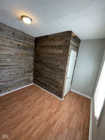 2631 Southeastern Avenue, Indianapolis, IN 46201