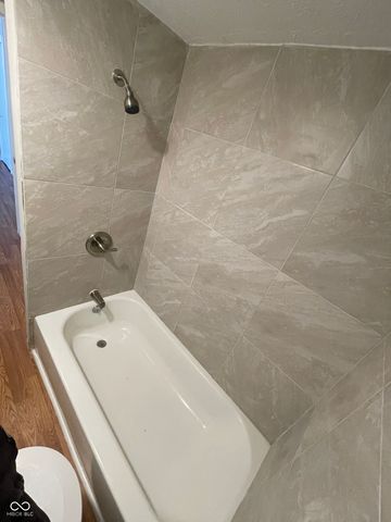 2631 Southeastern Avenue, Indianapolis, IN 46201