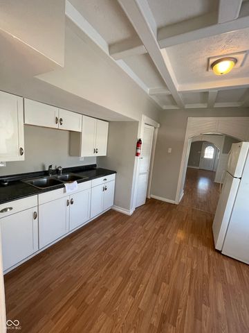 2631 Southeastern Avenue, Indianapolis, IN 46201