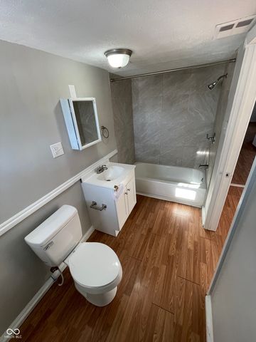 2631 Southeastern Avenue, Indianapolis, IN 46201