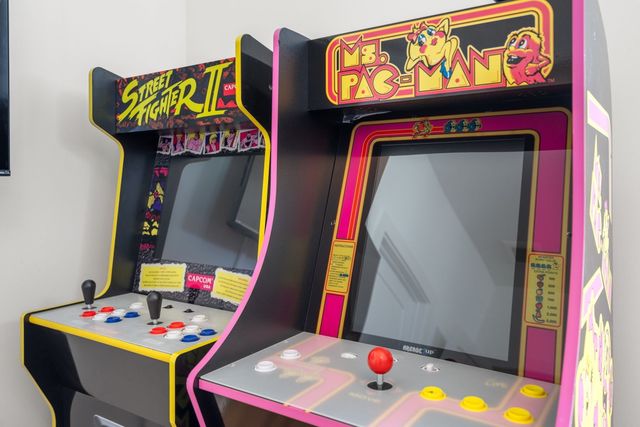 504 Cliff Cir, Nashville, TN 37218