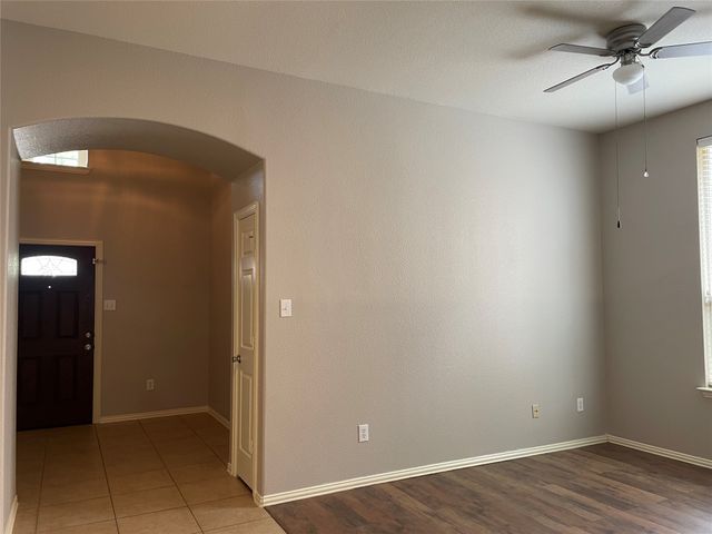 660 Payton Way, Fate, TX 75087