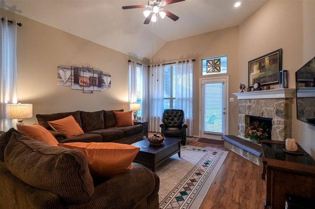 660 Payton Way, Fate, TX 75087