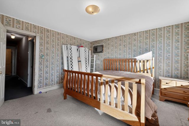 15 KOEHLER ST, Gloucester City, NJ 08030