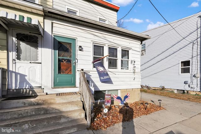 15 KOEHLER ST, Gloucester City, NJ 08030