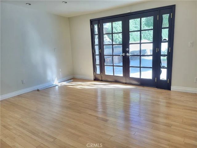 5700 Kelvin, Woodland Hills, CA 91367