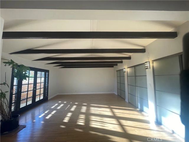 5700 Kelvin, Woodland Hills, CA 91367