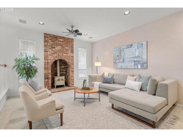 5428 Sw JOSHUA St, Tualatin, OR 97062