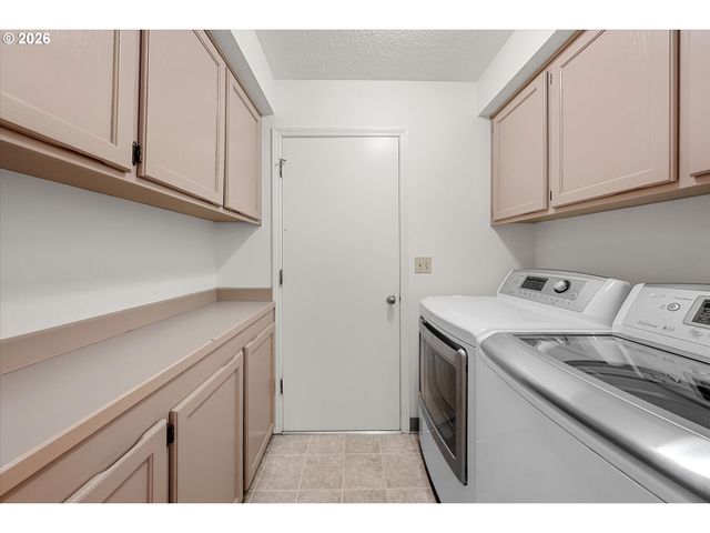 5428 Sw JOSHUA St, Tualatin, OR 97062