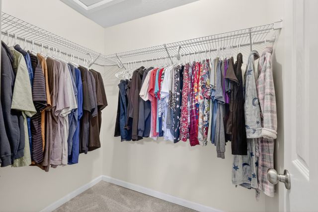 1008 E Evelyn Ct, Portland, TN 37148