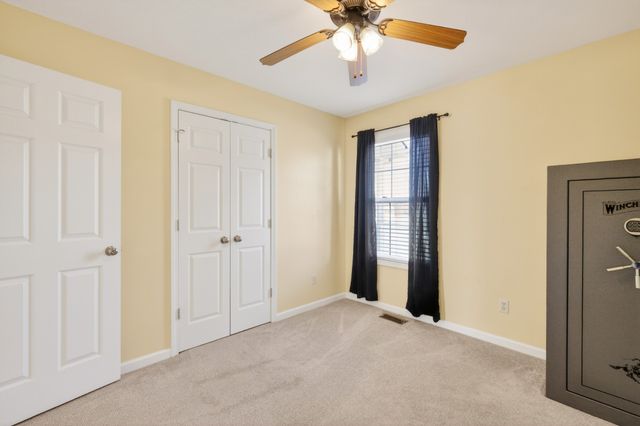 1008 E Evelyn Ct, Portland, TN 37148