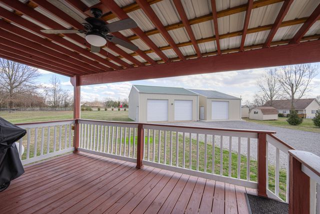 1008 E Evelyn Ct, Portland, TN 37148