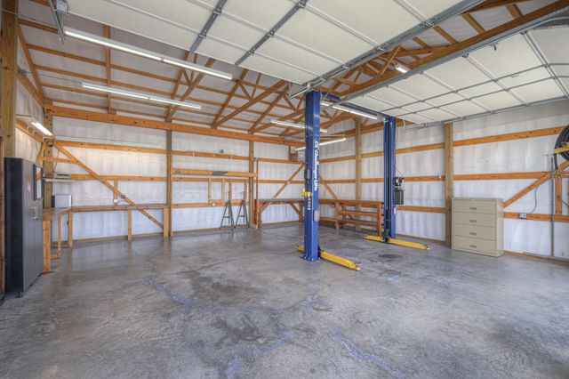 1008 E Evelyn Ct, Portland, TN 37148