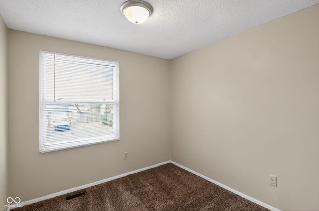 10419 Mercury Drive, Indianapolis, IN 46229