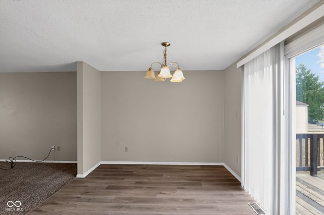 10419 Mercury Drive, Indianapolis, IN 46229