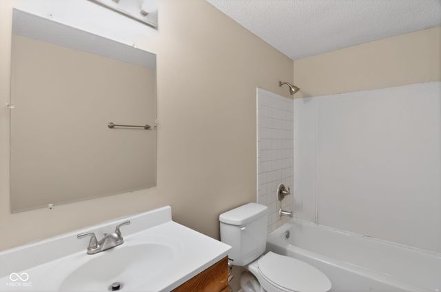 10419 Mercury Drive, Indianapolis, IN 46229