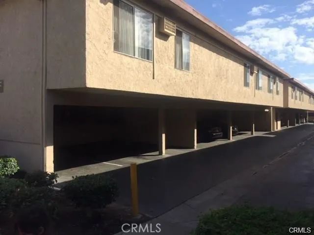801 S Lyon A111, Santa Ana, CA 92705