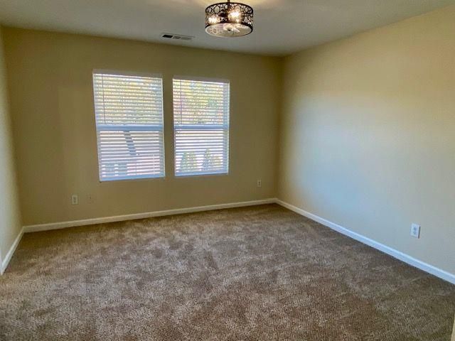 322 Oak Leaf Place, Acworth, GA 30102