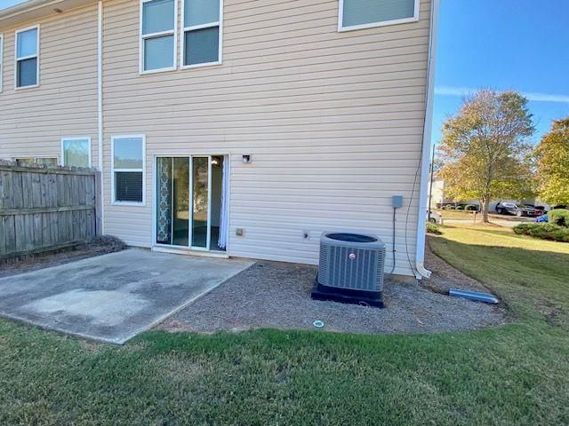 322 Oak Leaf Place, Acworth, GA 30102