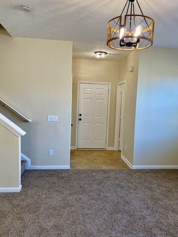 322 Oak Leaf Place, Acworth, GA 30102