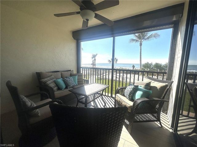 10475 GULF SHORE DR # 113, Naples, FL 34108