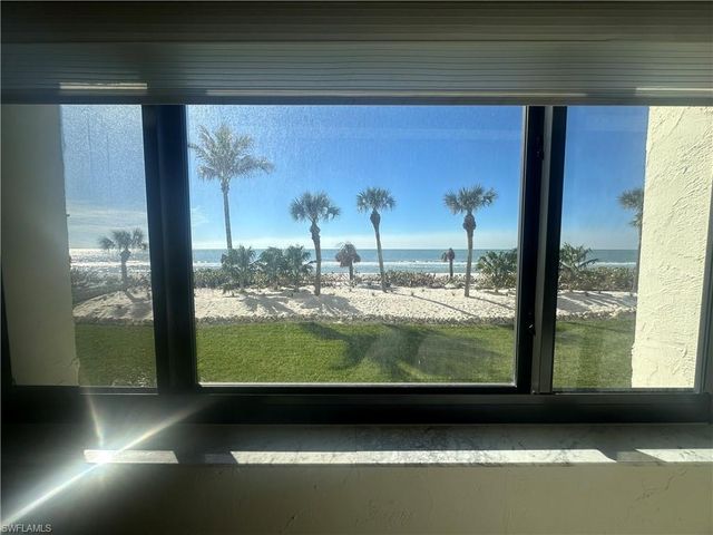 10475 GULF SHORE DR # 113, Naples, FL 34108