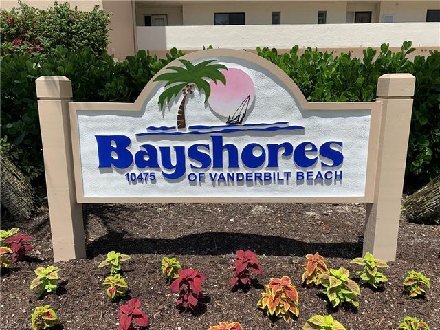 10475 GULF SHORE DR # 113, Naples, FL 34108