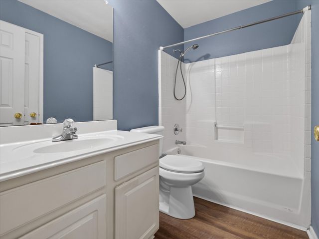 1901 Le Sage Court, Denton, TX 76208