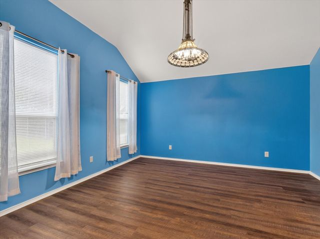 1901 Le Sage Court, Denton, TX 76208