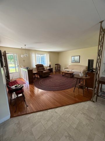 518 Pensacola Drive, Bay City, MI 48708