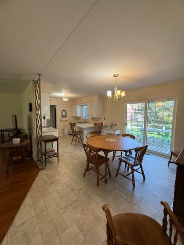 518 Pensacola Drive, Bay City, MI 48708