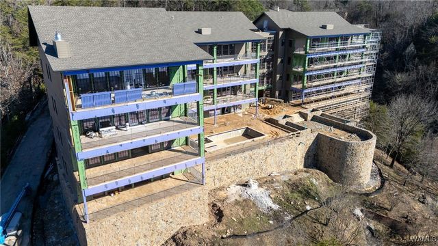 8540 Mountbatten NE 104, Tuscaloosa, AL 35406