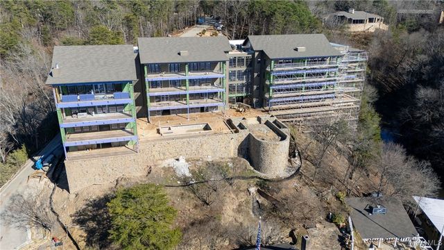 8540 Mountbatten NE 104, Tuscaloosa, AL 35406