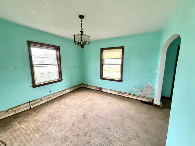 1724 Eastbrook Road, Hickory Twp, PA 16101