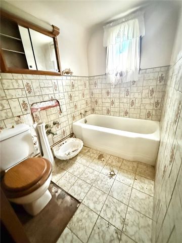 1724 Eastbrook Road, Hickory Twp, PA 16101