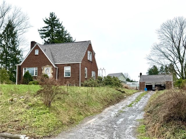 1724 Eastbrook Road, Hickory Twp, PA 16101