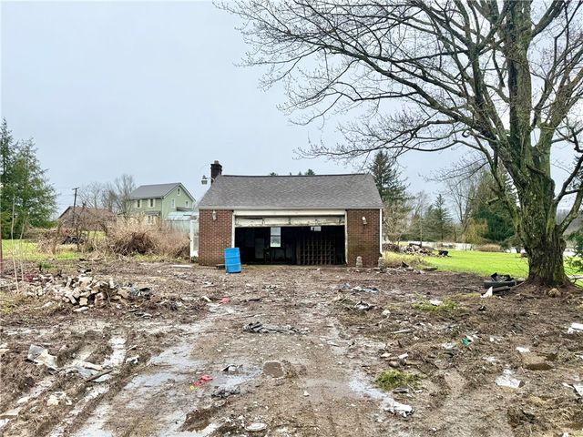 1724 Eastbrook Road, Hickory Twp, PA 16101