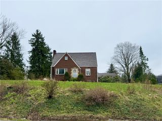 1724 Eastbrook Road, Hickory Twp, PA 16101