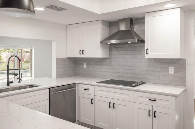 1869 MARLA COURT, Dunedin, FL 34698