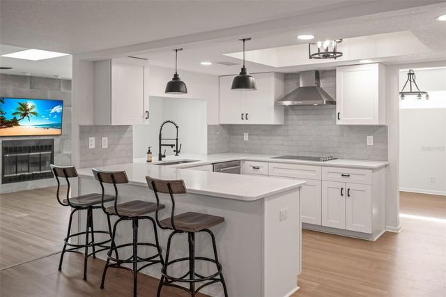 1869 MARLA COURT, Dunedin, FL 34698