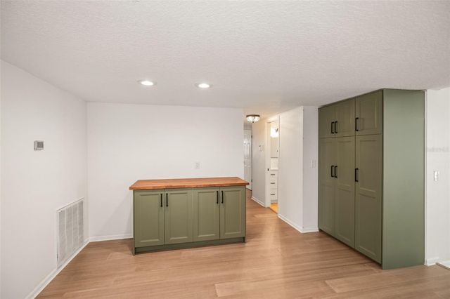 1869 MARLA COURT, Dunedin, FL 34698