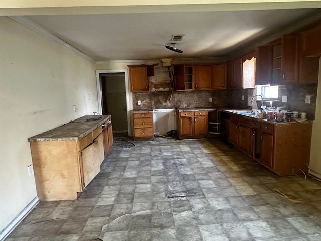 4322 W 17Th St, Little Rock, AR 72204