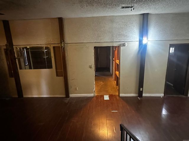 4322 W 17Th St, Little Rock, AR 72204